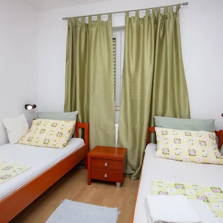 By The Sea - 17129 Apartamento