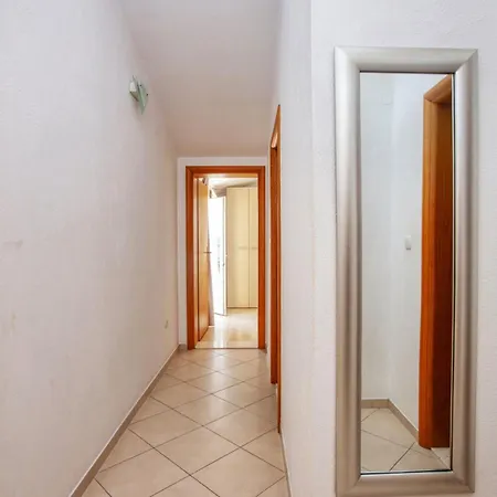 By The Sea - 17129 Apartamento