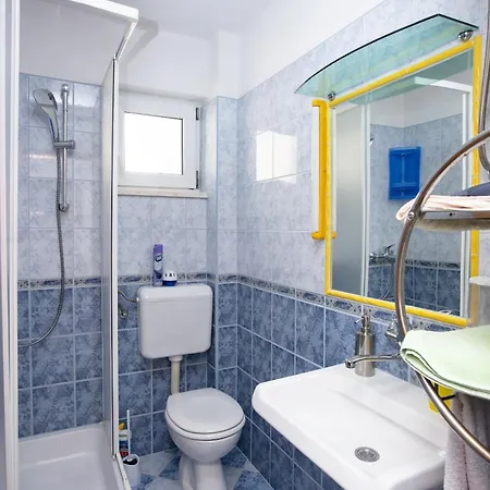 Apartamento By The Sea - 17129 *