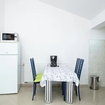 Apartamento By The Sea - 17129 Rogoznica (Sibenik-Knin)