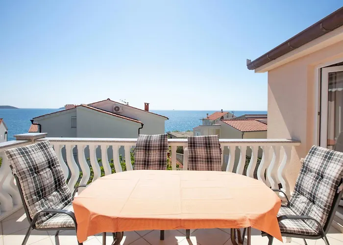 By The Sea - 17129 Appartement Rogoznica (Sibenik-Knin)