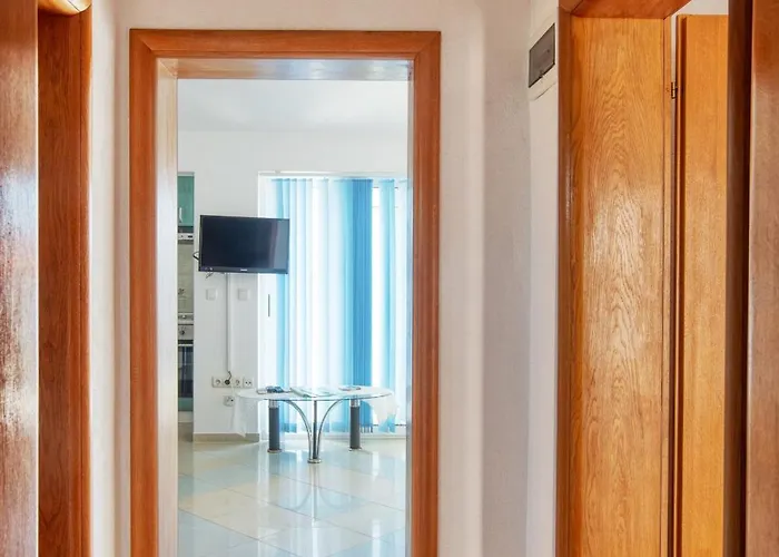 By The Sea - 17129 Rogoznica (Sibenik-Knin)