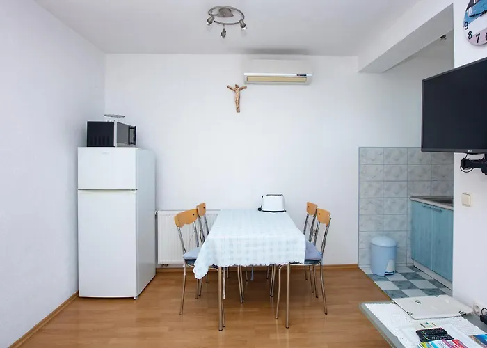 By The Sea - 17129 *