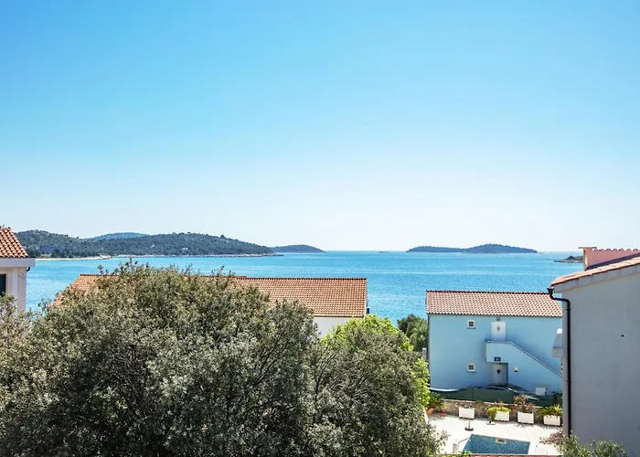 By The Sea - 17129 * Rogoznica (Sibenik-Knin)