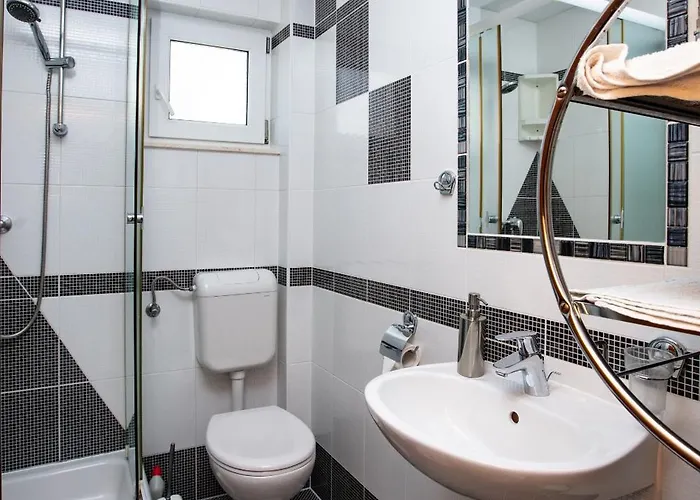 By The Sea - 17129 * Rogoznica (Sibenik-Knin)